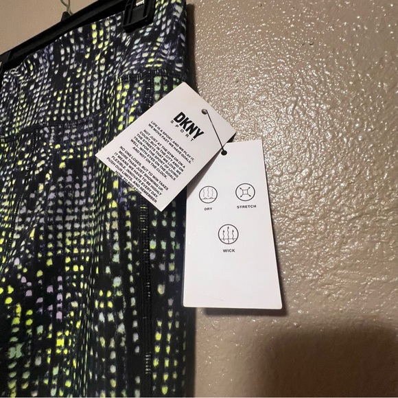 NWT DKNY Sport Full Length Activewear Black and Yellow Leggings - Picture 3 of 6